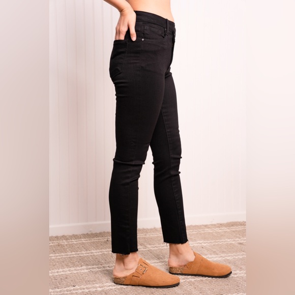 RISEN Full Size Asymmetrical Waist Raw Hem Jeans in Solid Black - Picture 3 of 4